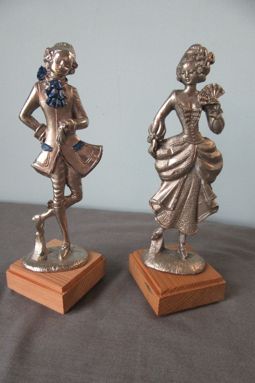 Vintage Italian Peltro Pewter Standing Colonial Man & Women Figurines Wood Base